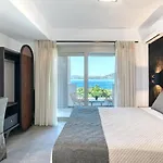 White Rock Villa Nikiana