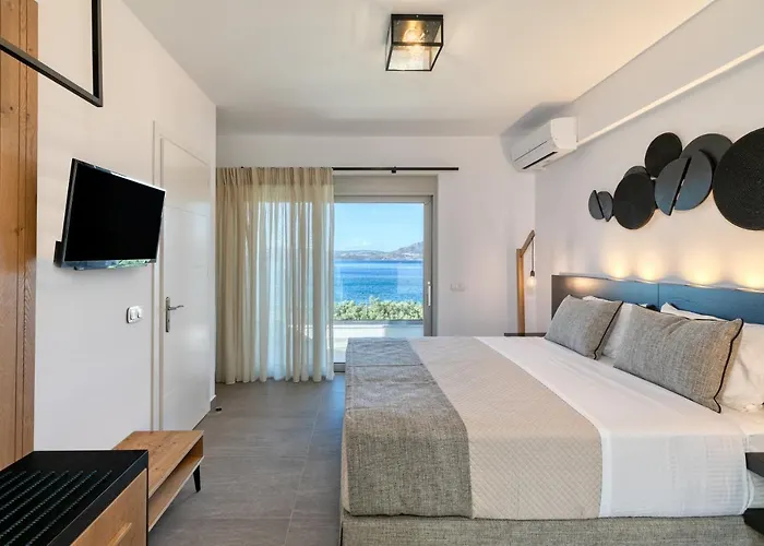 Вилла White Rock Никиана