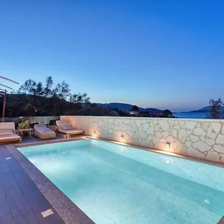 Villa White Rock *
