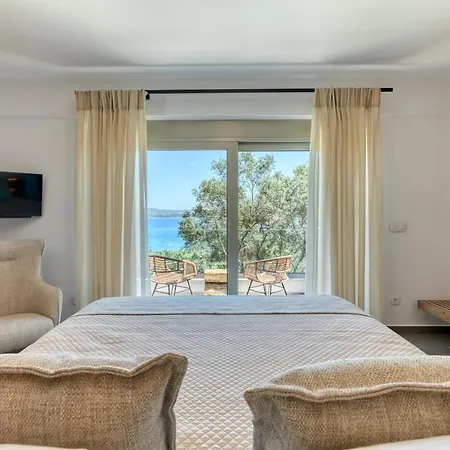White Rock Villa *