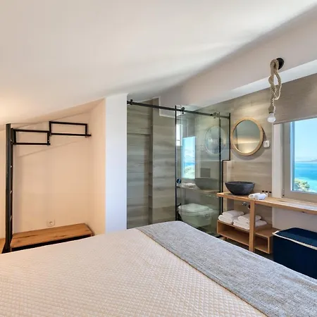 White Rock Villa