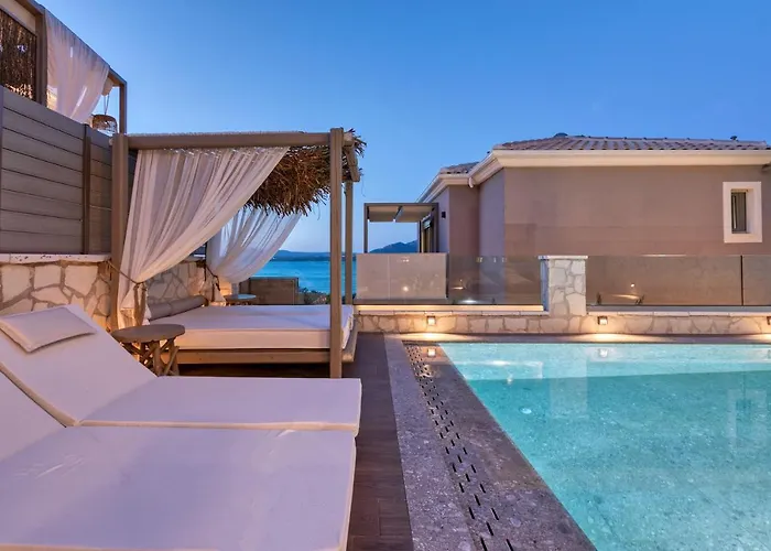 White Rock Villa *